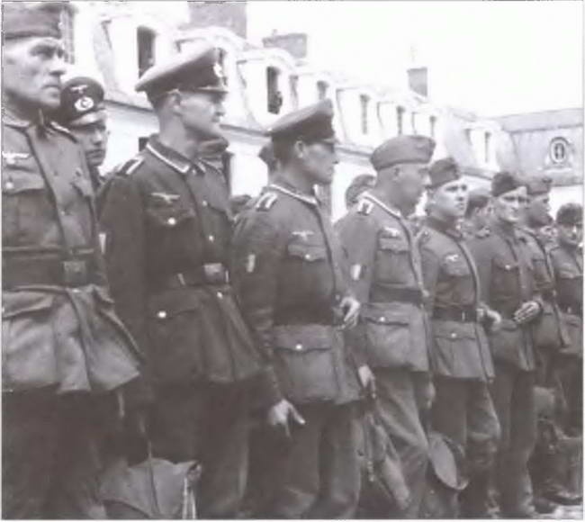 Французский легион на службе Гитлеру. 1941-1944 гг. Французский легион на службе Гитлеру. 1941-1944 гг.