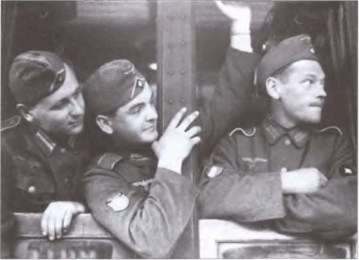 Французский легион на службе Гитлеру. 1941-1944 гг. Французский легион на службе Гитлеру. 1941-1944 гг.