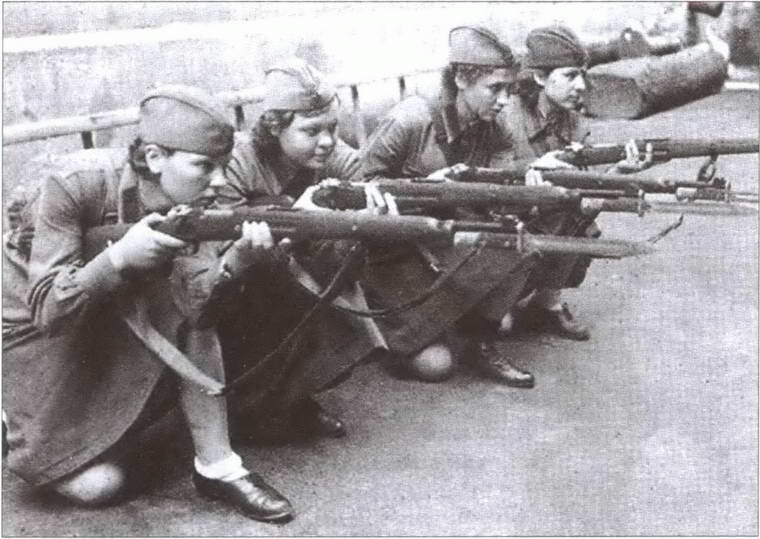 Ангелы смерти. Женщины-снайперы. 1941-1945 Ангелы смерти. Женщины-снайперы. 1941-1945
