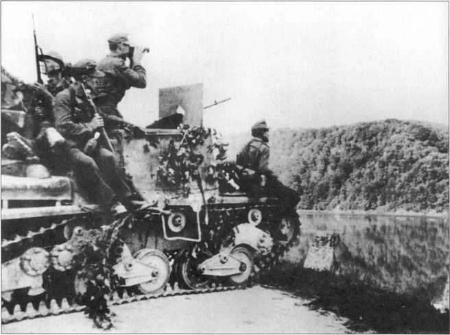 Wehrmacht. Сухопутные войска III Рейха Wehrmacht. Сухопутные войска III Рейха