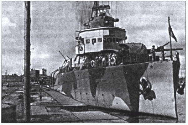 Балтийский флот в битве за Ленинград 1941 г. Балтийский флот в битве за Ленинград 1941 г.