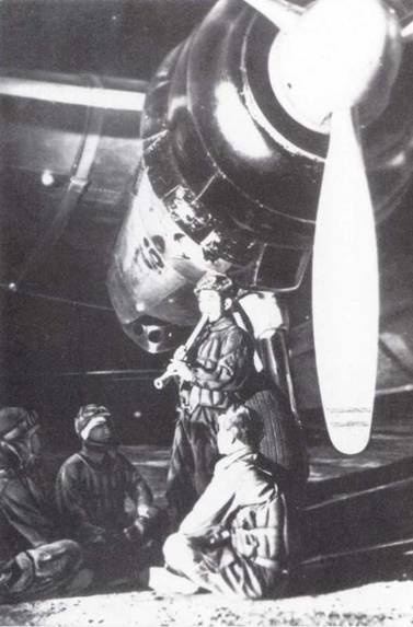 Японская императорская военно-морская авиация. 1937-1945 Японская императорская военно-морская авиация. 1937-1945