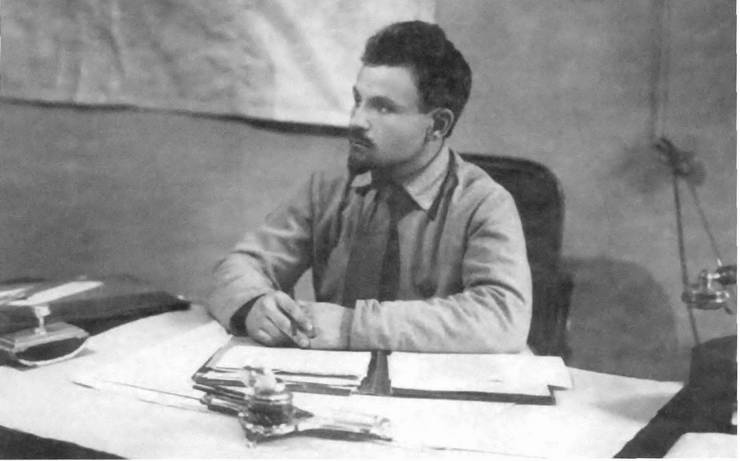 Генералов похищали в Париже. Русское военное Зарубежье и советские спецслужбы в 30-е годы XX века Генералов похищали в Париже. Русское военное Зарубежье и советские спецслужбы в 30-е годы XX века