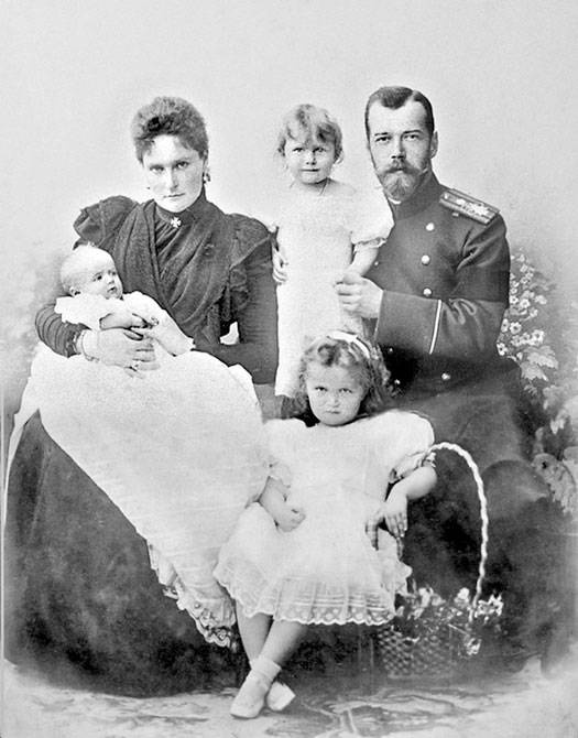 Дневники княжон Романовых. Загубленные жизни Дневники княжон Романовых. Загубленные жизни