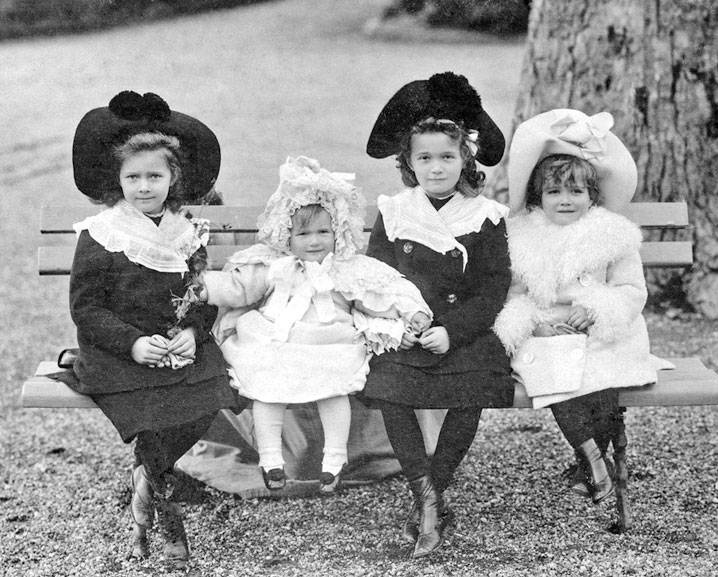 Дневники княжон Романовых. Загубленные жизни Дневники княжон Романовых. Загубленные жизни