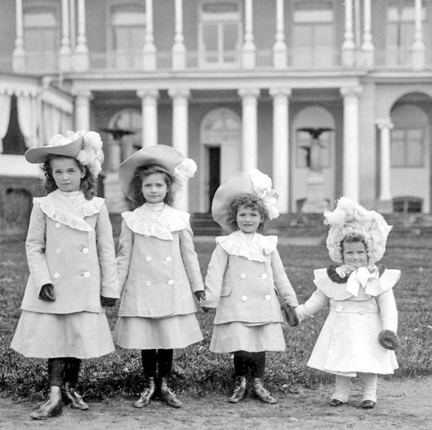 Дневники княжон Романовых. Загубленные жизни Дневники княжон Романовых. Загубленные жизни