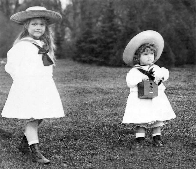 Дневники княжон Романовых. Загубленные жизни Дневники княжон Романовых. Загубленные жизни