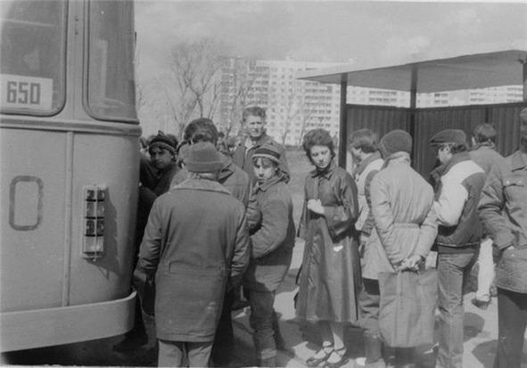 Обаяние тоталитаризма. Тоталитарная психология в постсоветской России Обаяние тоталитаризма. Тоталитарная психология в постсоветской России
