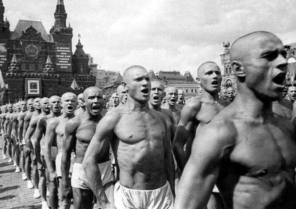 Обаяние тоталитаризма. Тоталитарная психология в постсоветской России Обаяние тоталитаризма. Тоталитарная психология в постсоветской России