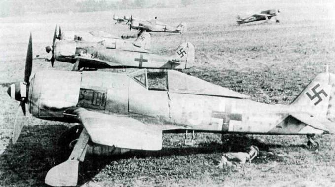 Focke Wulf FW190 A/F/G. Часть Focke Wulf FW190 A/F/G. Часть