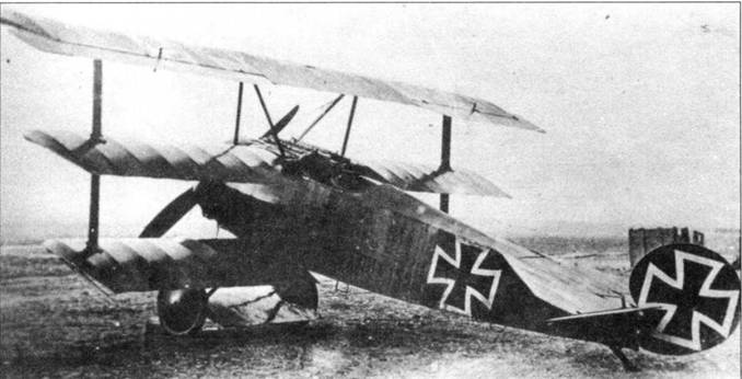 Боевое применение трипланов Fokker Dr I в Первой Мировой войне Боевое применение трипланов Fokker Dr I в Первой Мировой войне
