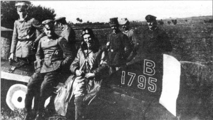 Боевое применение трипланов Fokker Dr I в Первой Мировой войне Боевое применение трипланов Fokker Dr I в Первой Мировой войне