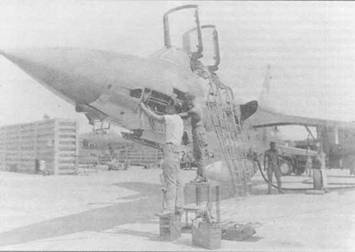F-105 Thunderchie F-105 Thunderchie