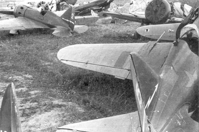 И-16 Боевой «ишак» сталинских соколов. Часть 3 И-16 Боевой «ишак» сталинских соколов. Часть 3