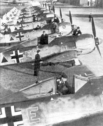 Асы люфтваффе. Пилоты Fw 190 на Восточном фронте Асы люфтваффе. Пилоты Fw 190 на Восточном фронте