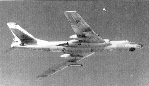 Ту-16 Ракетно бомбовый ударный комплекс Советских ВВС Ту-16 Ракетно бомбовый ударный комплекс Советских ВВС