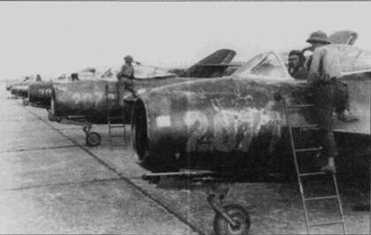 Боевое применение МиГ-17 и МиГ-19 во Вьетнаме Боевое применение МиГ-17 и МиГ-19 во Вьетнаме