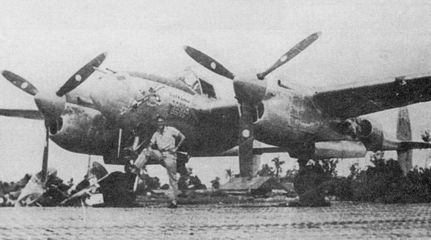 Р-38 Lightning Фотоархив Р-38 Lightning Фотоархив