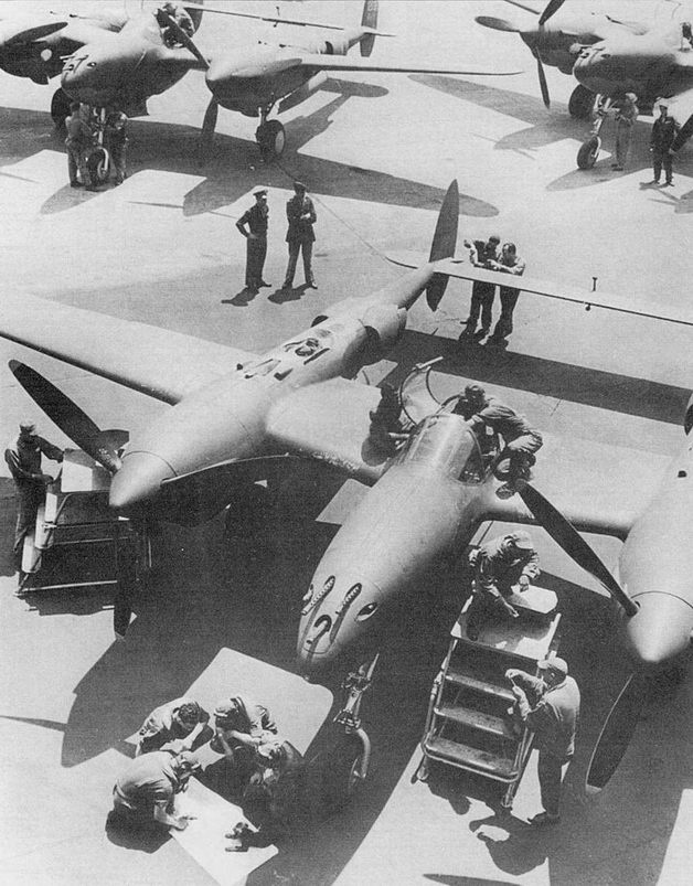 Р-38 Lightning Фотоархив Р-38 Lightning Фотоархив