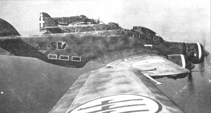 Savoia Marchetti S.79 Фотоархив Savoia Marchetti S.79 Фотоархив