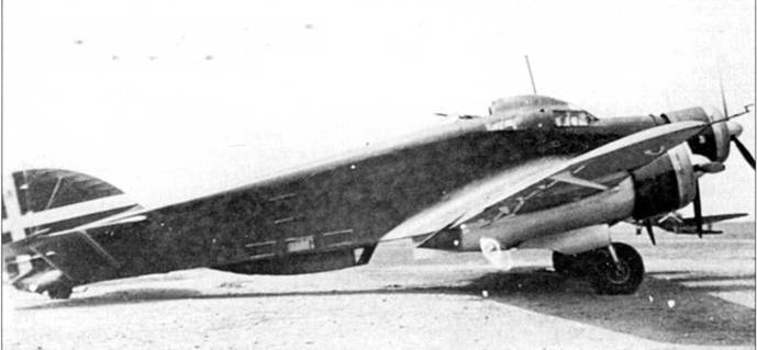 Savoia Marchetti S.79 Фотоархив Savoia Marchetti S.79 Фотоархив