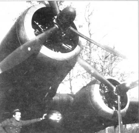 Savoia Marchetti S.79 Фотоархив Savoia Marchetti S.79 Фотоархив
