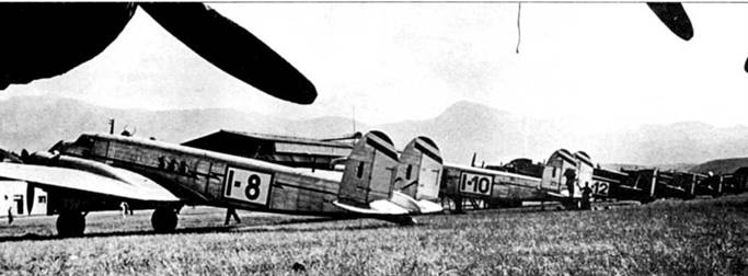 Savoia Marchetti S.79 Фотоархив Savoia Marchetti S.79 Фотоархив