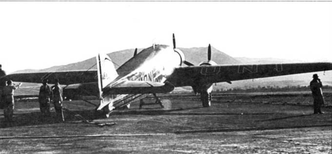Savoia Marchetti S.79 Фотоархив Savoia Marchetti S.79 Фотоархив
