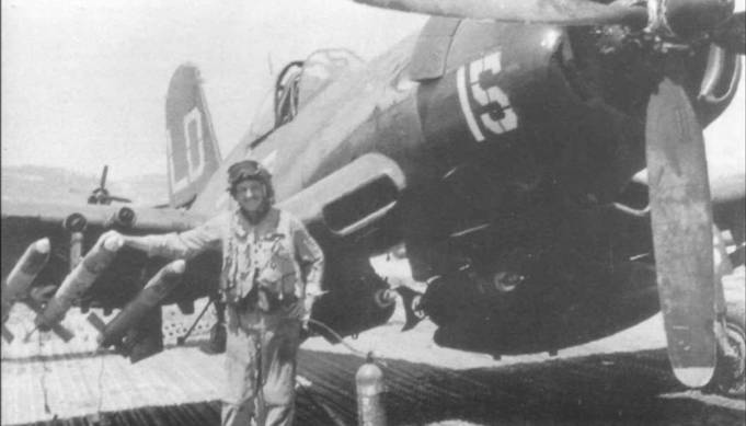 F4U Corsair F4U Corsair