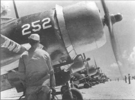 F4U Corsair F4U Corsair