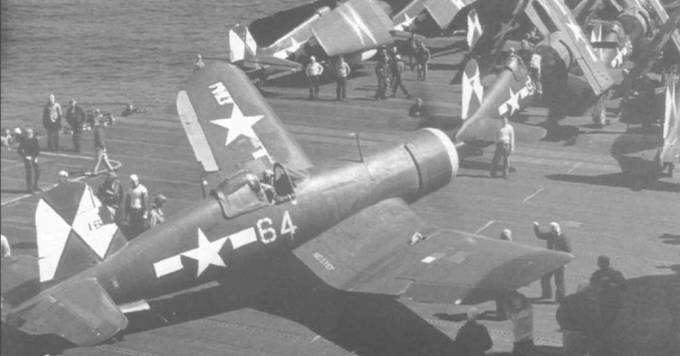 F4U Corsair F4U Corsair