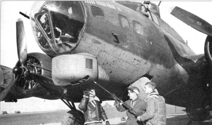 B-17 Flying Fortress B-17 Flying Fortress