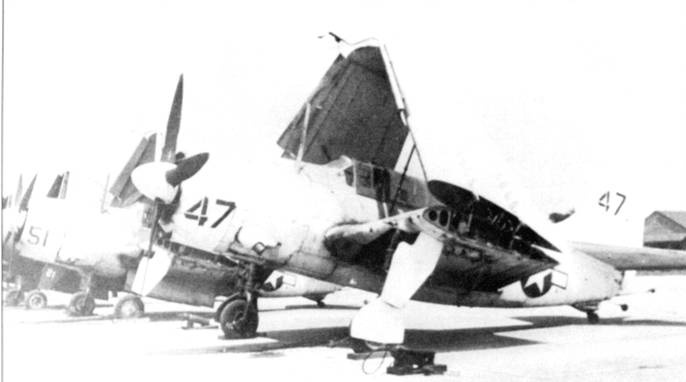 SB2C Helldiver SB2C Helldiver