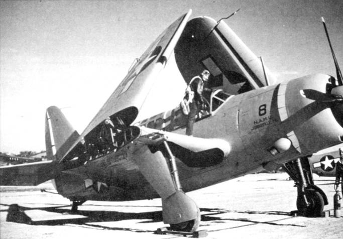 SB2C Helldiver SB2C Helldiver