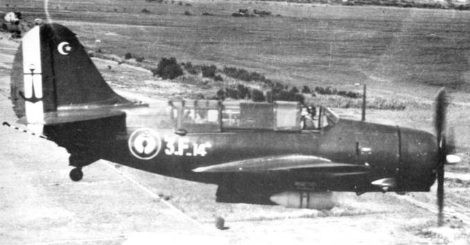 SB2C Helldiver SB2C Helldiver