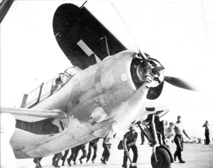 SB2C Helldiver SB2C Helldiver
