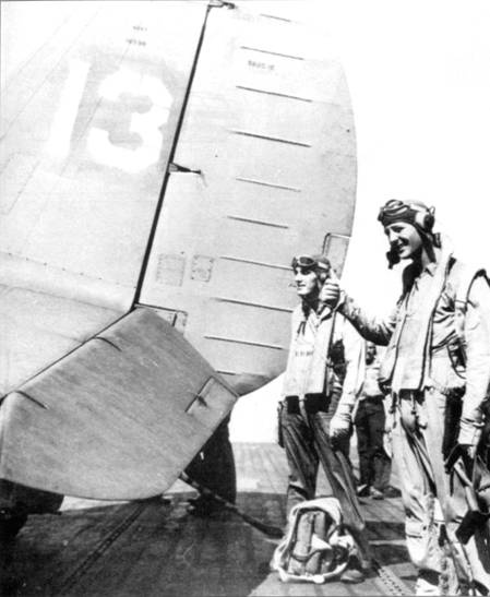 SB2C Helldiver SB2C Helldiver