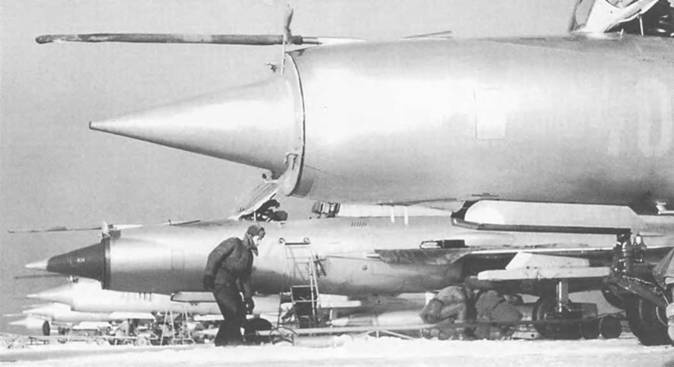 МиГ-21. Особенности модификаций и детали конструкции. Часть 1 МиГ-21. Особенности модификаций и детали конструкции. Часть 1
