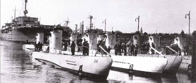 Германские субмарины Тип II крупным планом Германские субмарины Тип II крупным планом