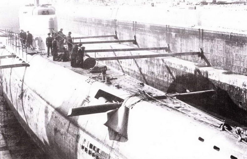Германские субмарины Тип XXI Крупным планом Германские субмарины Тип XXI Крупным планом