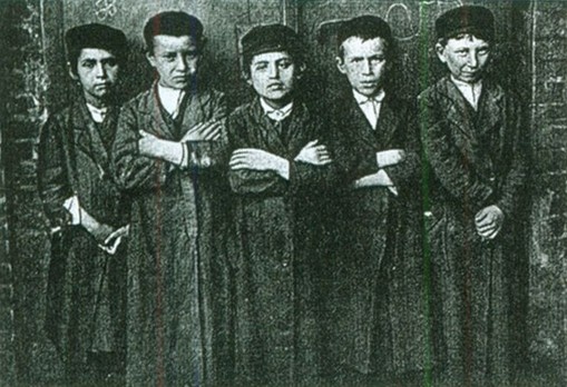 Воспоминания бабушки. Очерки культурной истории евреев России в ХIХ в. Воспоминания бабушки. Очерки культурной истории евреев России в ХIХ в.