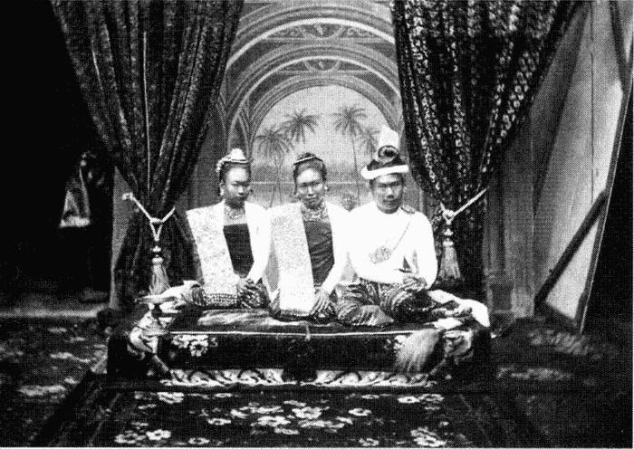 Упадок и разрушение Британской империи 1781-1997 Упадок и разрушение Британской империи 1781-1997