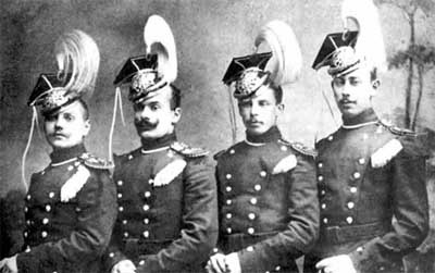 Первая мировая война 1914-1918. Кавалерия Российской Императорской Гвардии. Униформа. Вооружение. Организация Первая мировая война 1914-1918. Кавалерия Российской Императорской Гвардии. Униформа. Вооружение. Организация