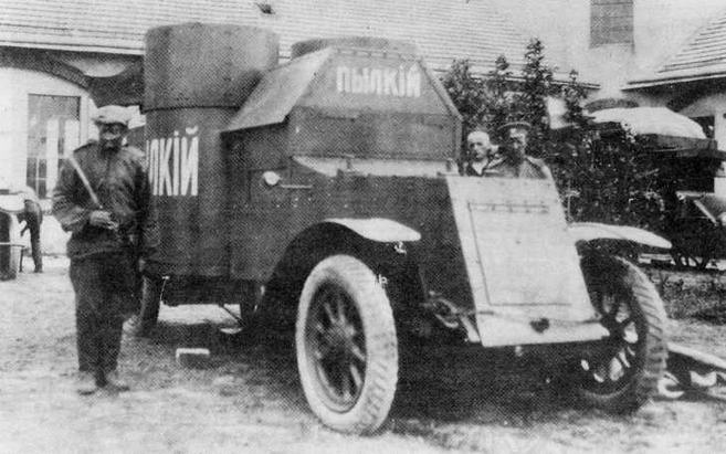 Бронеавтомобили «Остин» Бронеавтомобили «Остин»