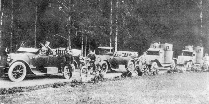 Бронеавтомобили «Остин» Бронеавтомобили «Остин»