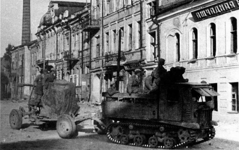 Артиллерийские тягачи Красной Армии. Часть 1 Артиллерийские тягачи Красной Армии. Часть 1