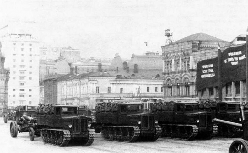 Артиллерийские тягачи Красной Армии. Часть 1 Артиллерийские тягачи Красной Армии. Часть 1