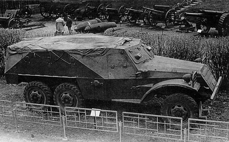 Бронетранспортер БТР-152 Бронетранспортер БТР-152