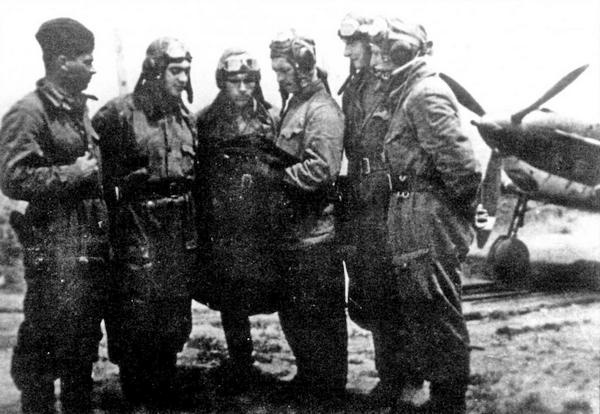 Истребитель ЛаГГ-3 Истребитель ЛаГГ-3
