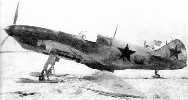 Истребитель ЛаГГ-3 Истребитель ЛаГГ-3